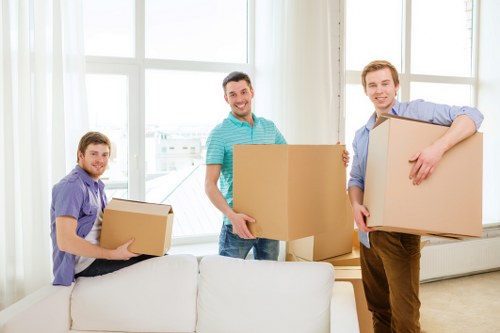 Commercial moving vehicle support for larger relocation jobs