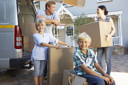 Efficient packing services ensuring safe transport